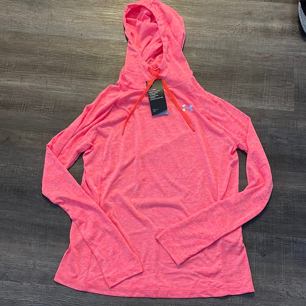 Under Armour Cowlneck Hooded tee